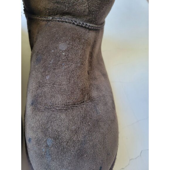 UGG Women’s Classic Tall Boots Chocolate Brown Sheepskin Lined – Mid-Calf Size 9 - Picture 3 of 13